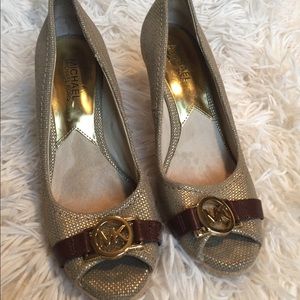 micheal kors wedges